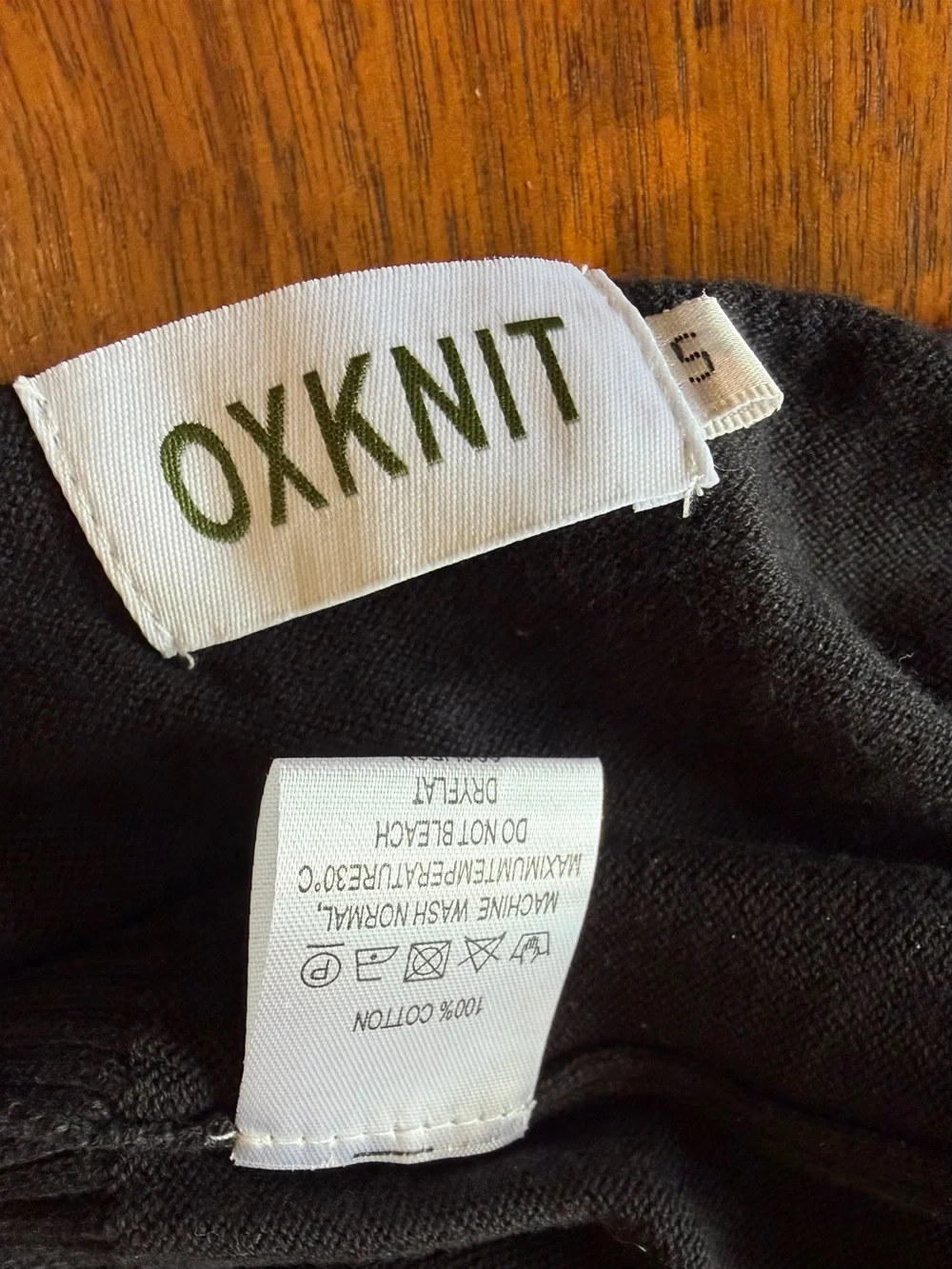 Oxknit Retro Star Relaxed Black Cotton Knit Top - Picture 5 of 5